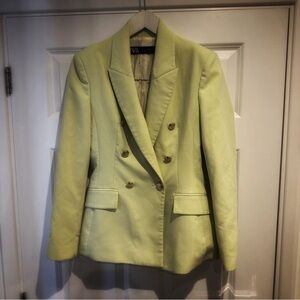 Zara Women's Pastel Yellow Blazer with Gold Buttons